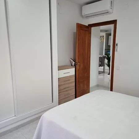 Cerca De La Playa Apartment